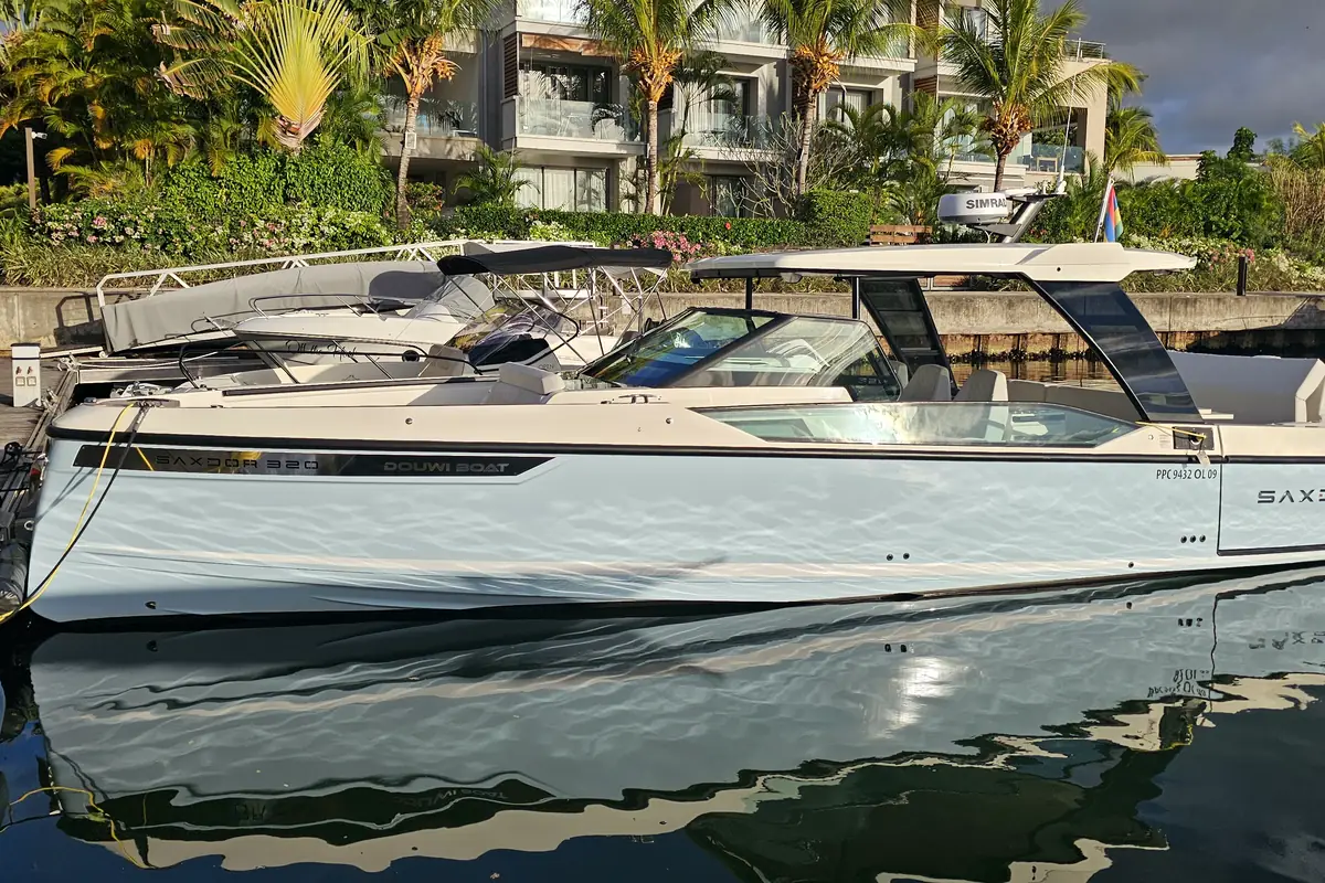 Saxdor 320 gleaming at her berth after a full detail